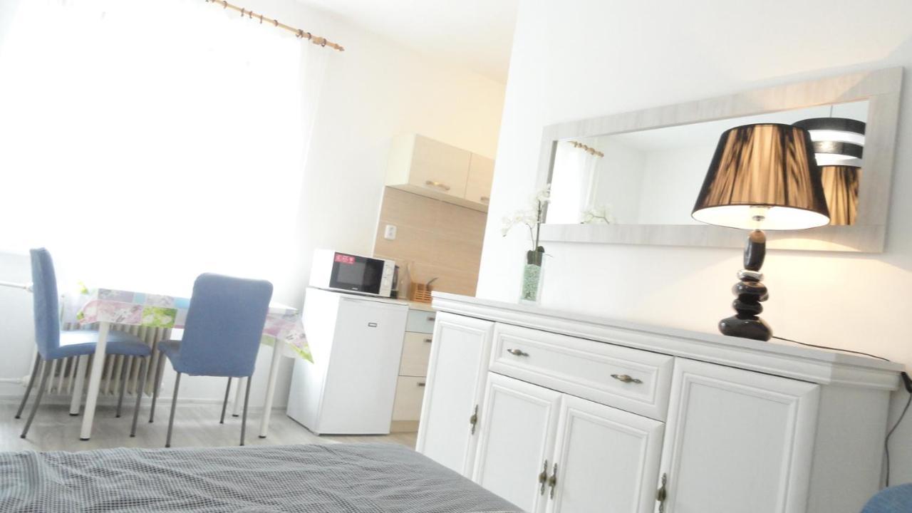 Apartman Sluka Jilemnice Exterior photo