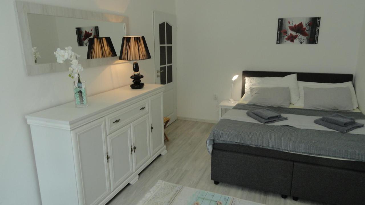 Apartman Sluka Jilemnice Exterior photo